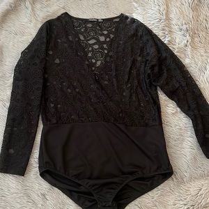 BooHoo- V-Neck Floral Lace Sheer Top Bodysuit Size 20